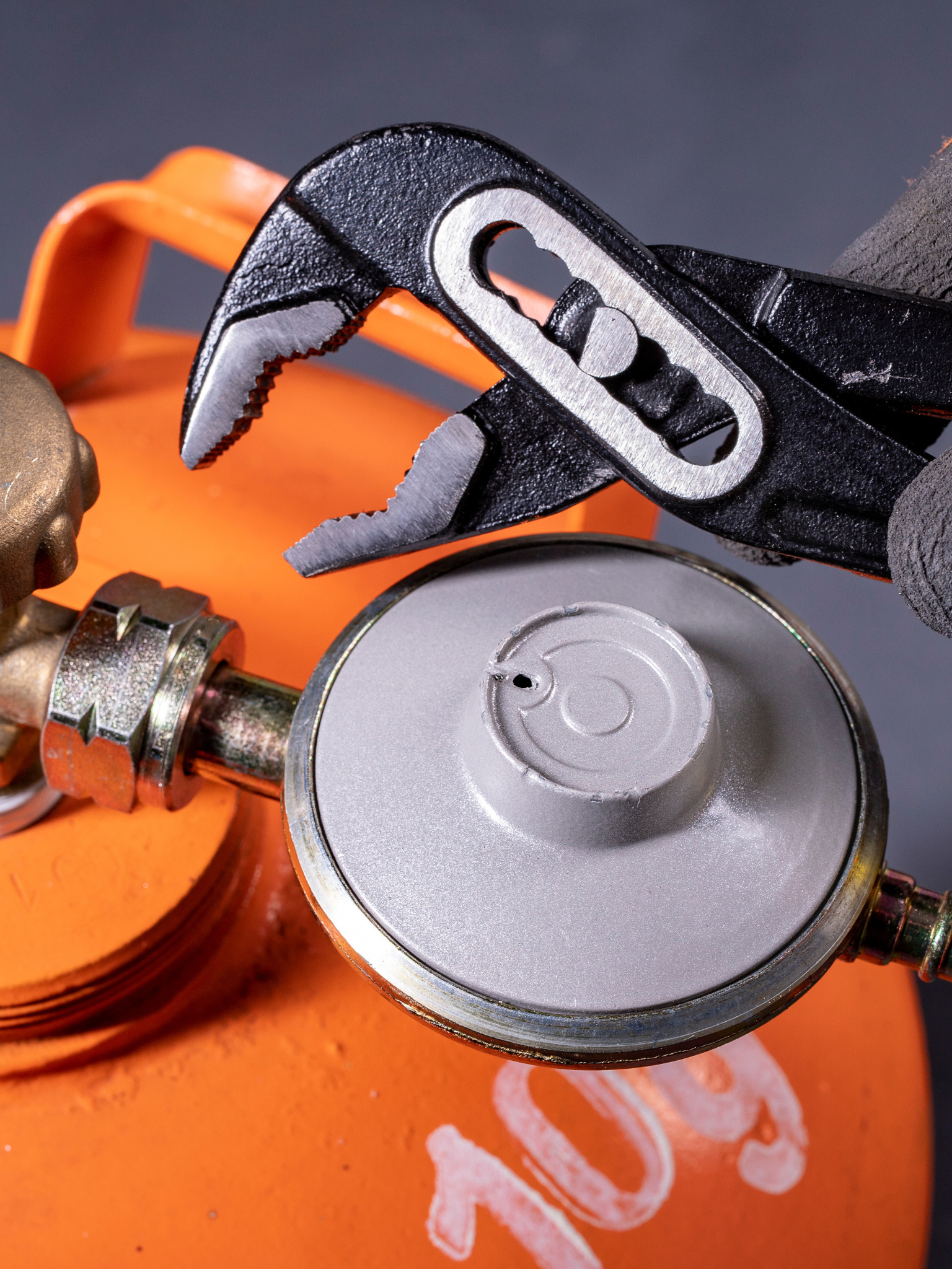 gas safe registered engineer near me Castleford, WF10